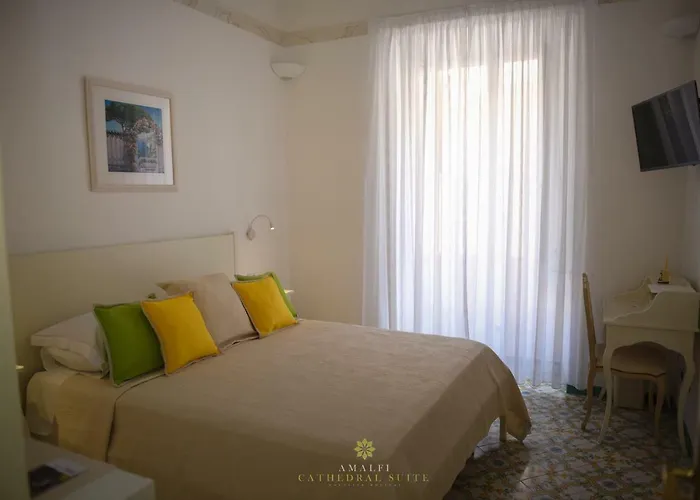 Amalfi Cathedral Suite